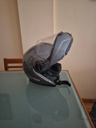 Casco Moto LS2 Talla S con Visera Solar