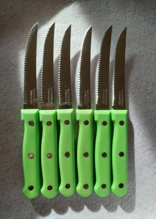Set 6 coltelli da bistecca manico verde