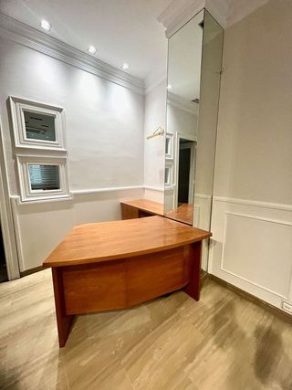 Local comercial en alquiler en Instituts - Universitat en Lleida