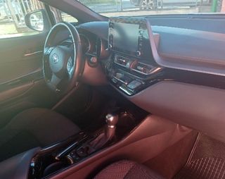 Toyota C-HR 2021 OFERTA POCOS KMS HIBRIDO