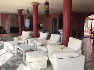 Casa en alquiler en Zona el Higuerón en Benalmádena