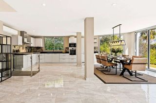 Chalet en alquiler en Los Naranjos - Las Brisas en Marbella