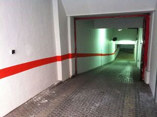 Garaje en alquiler en San Matías - Realejo en Granada