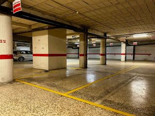 Garaje en alquiler en San Matías - Realejo en Granada