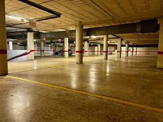 Garaje en alquiler en San Matías - Realejo en Granada