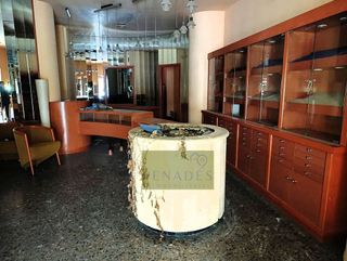 Local comercial en alquiler en Ontinyent