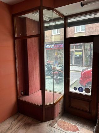 Local comercial en alquiler en La Arena en Gijón
