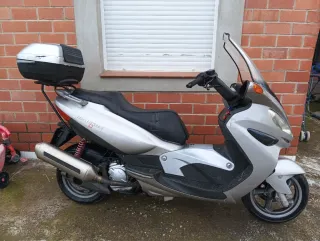 Malaguti Madison 250