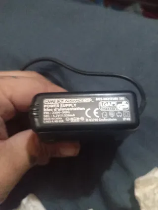 Nintendo DS para piezas + cargador y boli