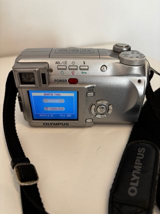 Olympus C-765 Ultra Zoom Cámara Digital