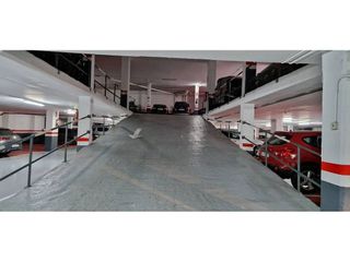 Garaje en venta en Gorg - Pep Ventura en Badalona