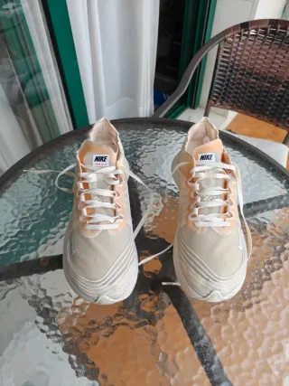 Nike Zoom Fly SP Beige/Blanco