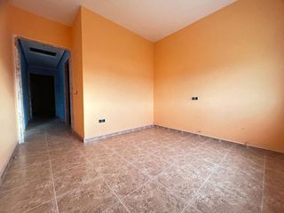 Casa adosada en venta en Consuegra