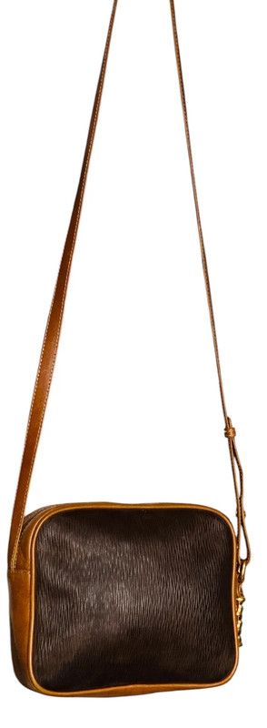 Bolso bandolera Loewe modelo Velázquez Marrón