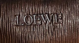 Bolso bandolera Loewe modelo Velázquez Marrón