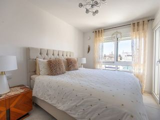 Casa pareada en venta en Playa de los Locos en Torrevieja