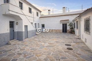Casa en venta en Baza
