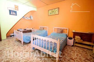 Chalet en venta en Massanassa