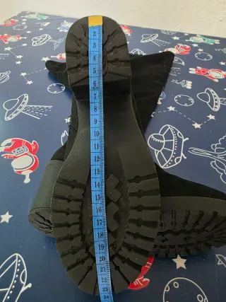 Botas Altas Negras Talla 37