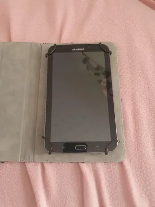 Tablet Samsung Galaxy Tab 3 WiFi, de 7" averiada