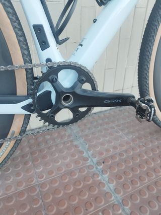 Bicicleta Gravel Scott 40 S Branca