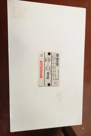 Autotransformador POLUX 5KVA reversible