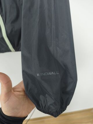 Chaqueta Cortavientos The North Face Cyclone