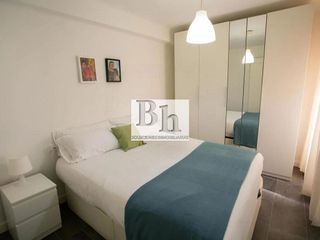 Piso en venta en La Goleta - San Felipe Neri en Málaga