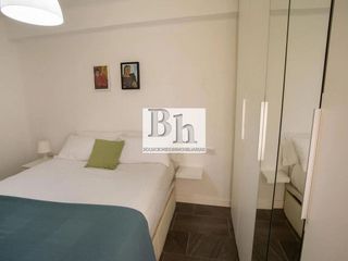 Piso en venta en La Goleta - San Felipe Neri en Málaga