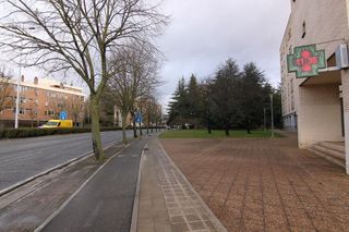 Local comercial en venta en Ermitagaña - Mendebaldea en Pamplona