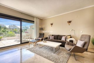 Ático en venta en Benahavís