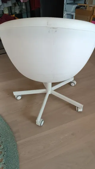 Silla giratoria Ikea SKRUVSTA blanca