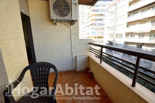 Piso en venta en Mercado en Alicante