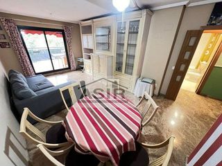 Piso en venta en L'Alquenència en Alzira