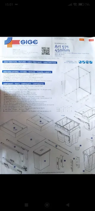 Cubo de basura carro extraíble.