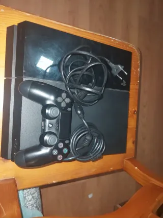 PS4 (PlayStation 4) Negra