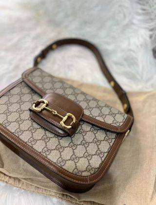 Bolso de hombro Gucci beige y marrón