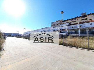 Terreno en venta en L'Alquenència en Alzira