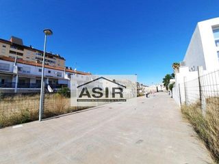 Terreno en venta en L'Alquenència en Alzira