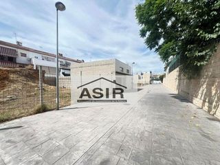 Terreno en venta en L'Alquenència en Alzira