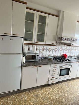 Edificio en venta en Grove (O)