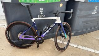 Bicicleta de carretera Megamo