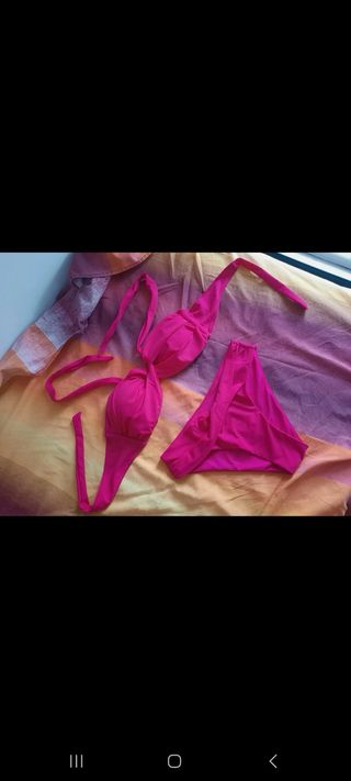 Bikini 2 pezzi taglia L/44 fucsia
