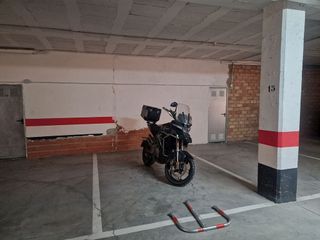 Garaje en venta en Portillejo - Valdegastea en Logroño