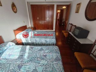 Piso en venta en Plaza España - Villa Pilar - Reyes Católicos - Vadillos en Burgos