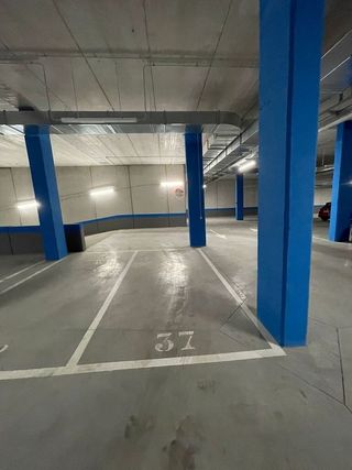 Garaje en venta en Lutxana - Llano en Barakaldo