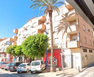 Piso en venta en La Chanca - Pescadería en Almería