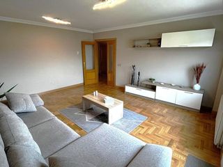 Piso en venta en Buztintxuri en Pamplona