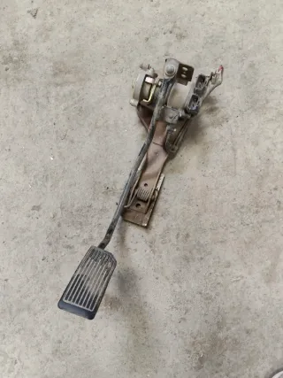 Pedal Acelerador Nissan Patrol GR Y61 TD6