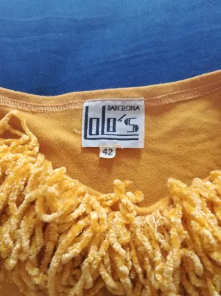 Jersey mujer cuello adornado amarillo